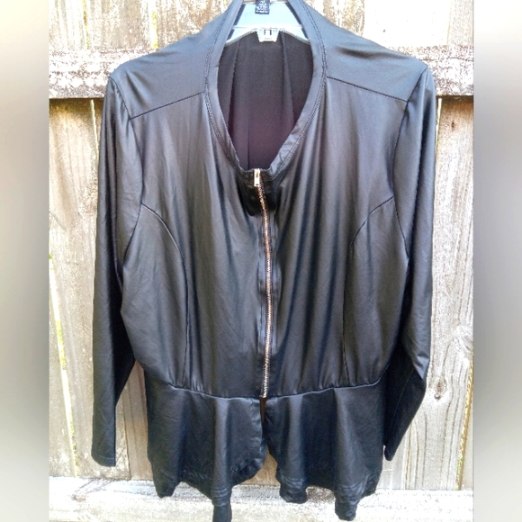 Rouge Stretch  Plus Size Peplum Faux Leather Zip-Up Black Blouse 4X. FF223 - Picture 1 of 4